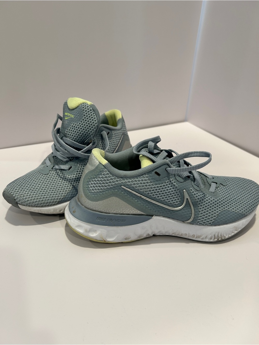 Nike Renew Run Women's Running Shoes Aura Ghost Grey Blue CK6360-400 Size US 6